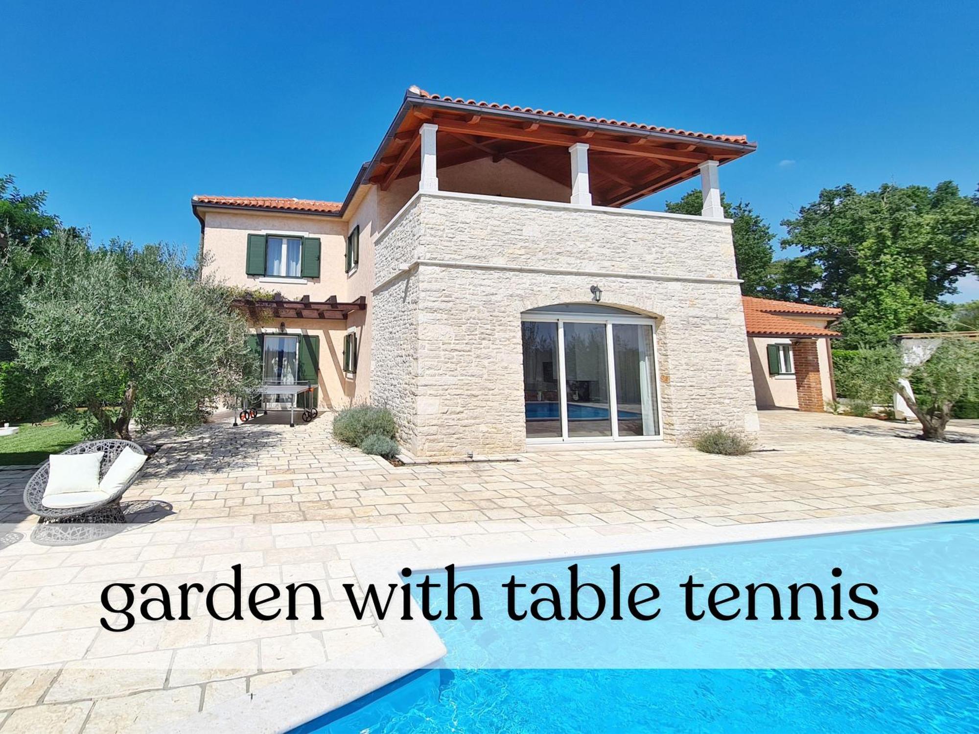 Spacious Villa With Pool, Indoor Jacuzzi And Sauna Near Porec Višnjan Dış mekan fotoğraf